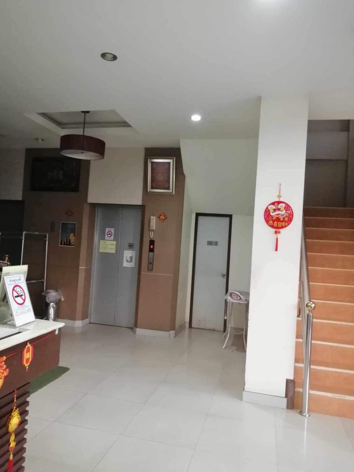 Pearl Place Hotel Хатъяй Экстерьер фото