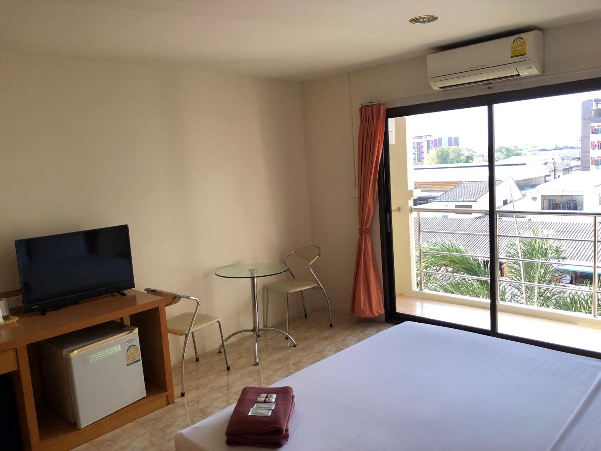 Pearl Place Hotel Хатъяй Экстерьер фото